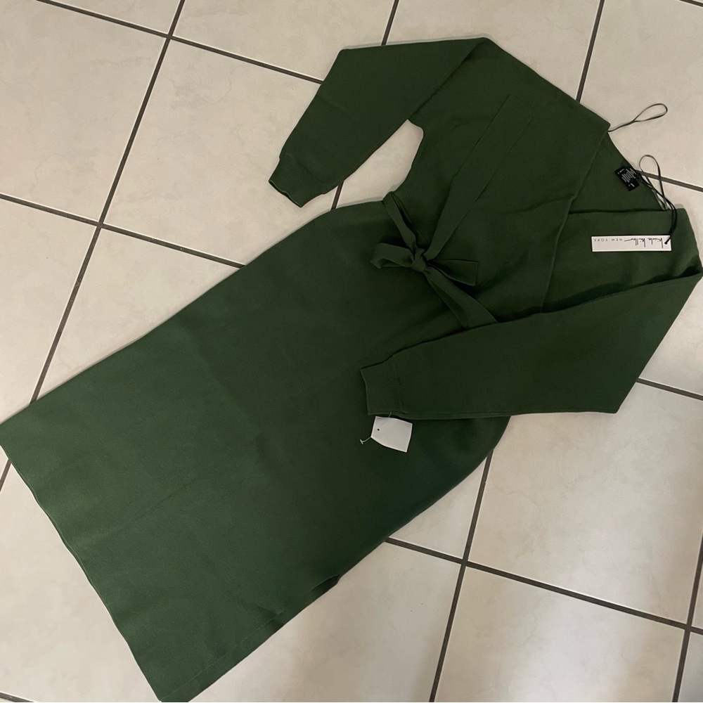 Nicole Miller Green V-Neck Sweater knit belted faux wrap - Picture 2 of 10